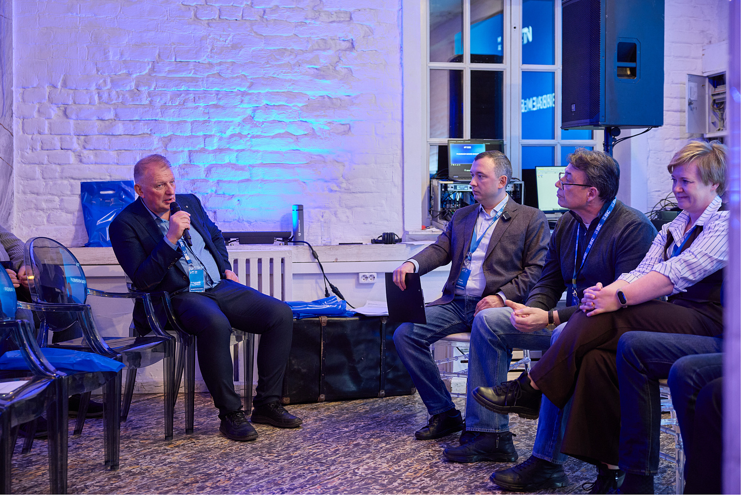 Информтехника собрала отраслевых экспертов на Партнер Хаб 2025: открытый диалог, тренды и новинки